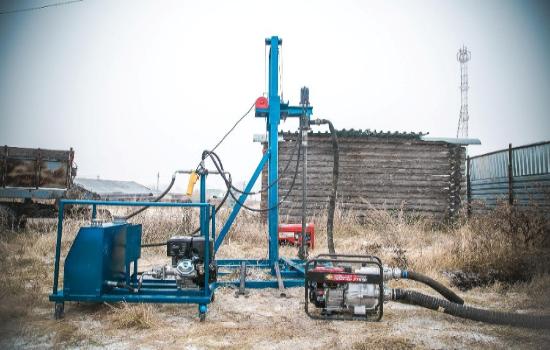 Гидравлическая мини буровая установка мгбу