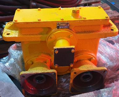 установка УРБ-2А2, запчасти УРБ-2А2, запасные части вращателя, комплектующие элеватора; детали раздаточной коробки; запасные части для мачт;элементы обвязки гидросистемы; другие комплектующие для УРБ-2А2