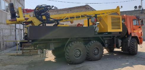 купить буровую установку для скважин на воду, крупная самоходная буровая установка, купить УРБ, мини буровая установка на воду, маленький буровой станок