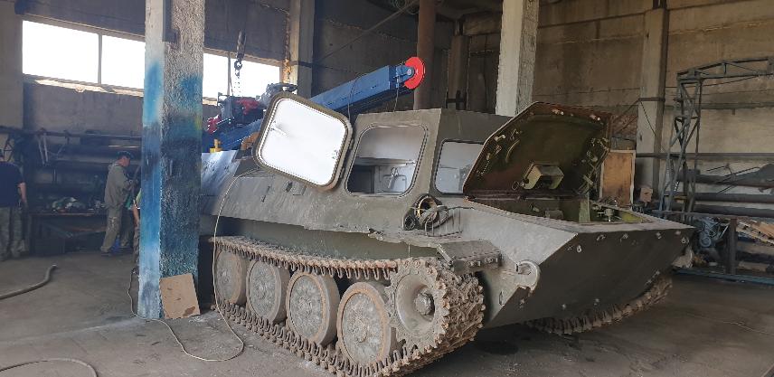 Бурение скважин малогабаритной гусеничной установкой