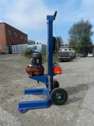 Бурение абиссинской скважины , малогабаритные буровые шнековые установки