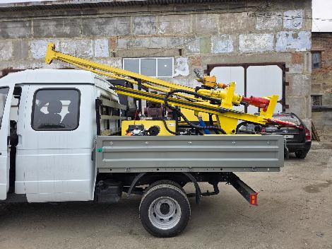 Буровая установка УРБ-2А2, универсальная самоходная буровая машина, для бурения скважин на воду, геологоразведочных и взрывных скважин, шнековый метод бурения, универсальная буровая установка, Покупая УРБ-2А2 с завода