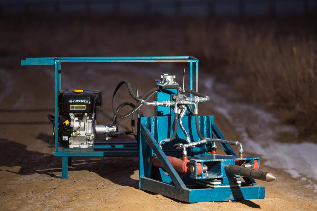 установка прокола грунта акция, аппарат для прокола грунта под дорогой, прокол грунта под дорогой